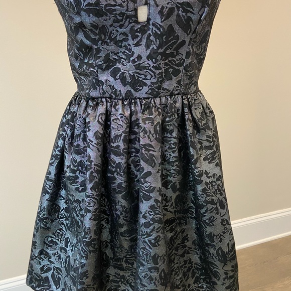 🖤♥️ Material Girl Party Dress GUC♥️🖤 - Picture 2 of 10